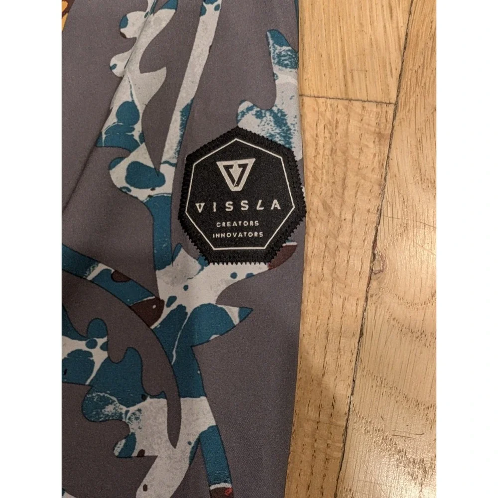 NEW Vissla Collab Gabe Schneider Floral 34 Board Surf Skater Beach Shorts 18.5